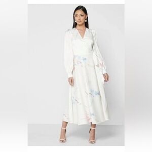 ($500) Ted Baker NWT Natural Dress - size 1